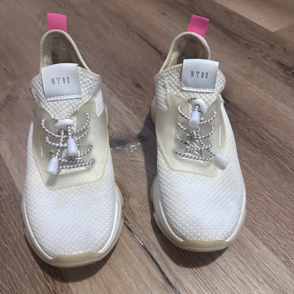 Steve Madden Myles Sneakers